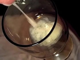 亚洲小鲜肉多次射精在杯子里 3 hot taiwan gay porn