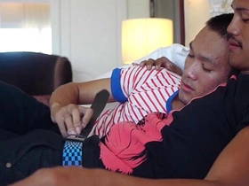 亚洲嫩男Daniel与Guy无套肛交 indian fuck chinese gay porn