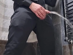 优雅黑西装打飞机半小时后爆射超多精液——特写湿漉漉大屌呻吟加激烈喷射结尾 porn korean gay