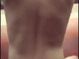 光滑亚洲仔爱鸡巴 korean gay spa porn