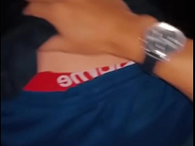 在玫瑰与玫瑰之间喝了几杯后，邻居最终操了我 chinese rough gay porn