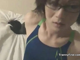 亚洲变装人打飞机 gay hot sex porn