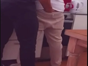 管道工用鸡巴通我堵塞的肛门 muscled chinese gay porn