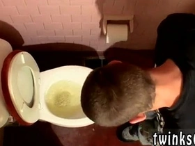 裸体健壮亚洲俊美同志男同电影《一室春光》 hot gay muscle teen porn