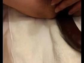 亚裔骑乘大黑假阳具 korean guys gay porn