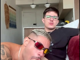 大鸡巴书呆子把骚货屁眼操烂 - 免费 china muscle gay porn