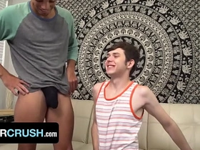 饥渴的焦糖肤色猛男Amone Bane内射无聊的继弟Dakota Lovell - BrotherCrush chinese gay suit porn