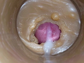 小镜头塞进嫩逼玩具里 边操边拍 高潮内射浓精 4K高清 gay boy porn hot