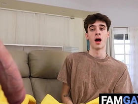 病中仍要屌 Brody Kayman, Max Mabry delivery japan gay porn