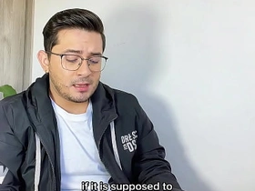 拉丁小鲜肉第一次见新继父，这变态趁他老婆不在家整晚操他大屁股 hot gay models porn