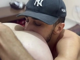 穿着金属内裤给大屌干 完整版在RED hot gay porn tumblr