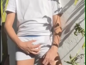 伪娘自尿 弄湿白内裤 男性失禁play china gay porn twitter