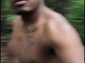 黑人在公园快活 korean gay porn rough