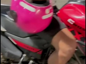 送水工上来喝水 我把我的小穴献给了他 js studio taiwan gay porn