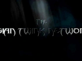 可爱的亚洲初体验者 hot asian solo gay porn