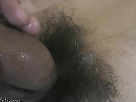 被绑的亚洲大屌男孩打手枪 hot malaysian gay porn