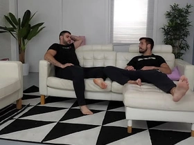 周六晚上被说服的直男 cute gay japan porn