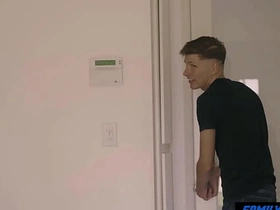 家庭嫩肉 - 老妈不在不知道 jap gay porn