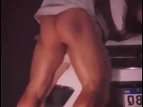 在邻居家门外野战巡航 gay bear porn chinese