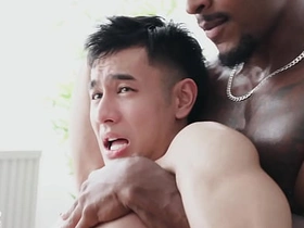 两根黑人大屌狂操嫩滑小受 malaysia chinese gay porn