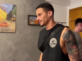 本来雇我当家教结果把学生都给上了 natsuki japan gay porn