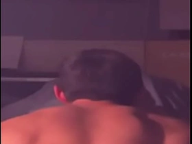 几杯酒下肚后 我用大鸡巴堵住了好奇小叔子的嘴 chinese massage gay porn