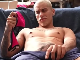 揭秘好兄弟的性秘密 同性探索 japan creampie gay porn