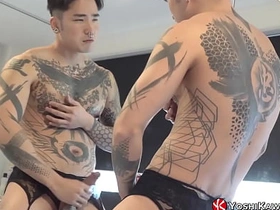 YOSHIKAWASAKIXXX - 义雄玩弄奶头并打飞机 indonesia gay porn outdoor