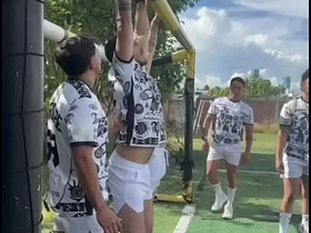 足球队借着酒劲和汗水开始互相操屁眼 hot gay porn jock