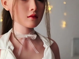 和性爱娃娃长时间前戏后在沙发上干她 上集 gay china muscle porn