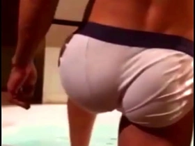 直男兄弟冲完澡让我拍他打飞机 chinese gay student porn