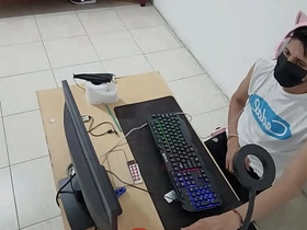 吊环女王实现又一次疯狂高潮幻想 young hot gay porn