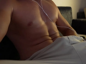 夜间放松按摩肉棒最终爆射 hot hindi gay porn