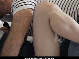 Teddy承认他爱闻Tanner的内裤 - 老爸变态 hot biker gay porn