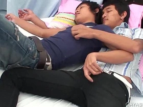 亚裔高尔夫与波利族小便无套 hot dick gay porn