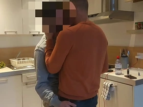 直男建筑工Jack坐在老爹大腿上 hot older male gay porn