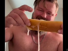 肌肉猛男连续5次把浓精射在热狗上 chinese gay porn boyfriendtv