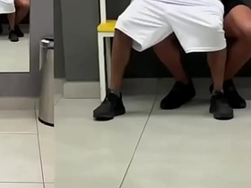 健身教练练完就操了我 gay chinese handsome porn