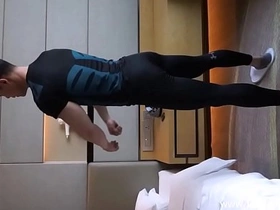 亚洲肌肉猛男脱光光 hot indian gay sex porn