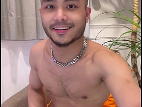 亚洲小伙儿不老实 hot gay porn desi