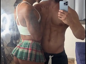 穿迷你裙的骚货被大鸡巴猛男干 chinese teenage gay porn