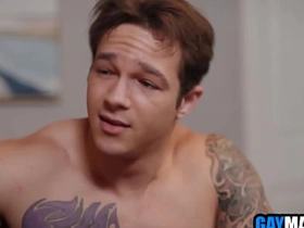 和大鸡巴哥们儿搞基 porn hot korean gay