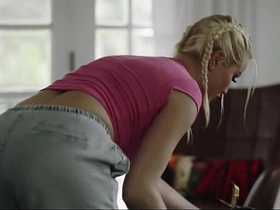 寄生扶她变身 - Cherry Kiss被感染变成饥渴人妖 korean abs porn gay