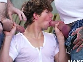 Greyson Myles和Eddie Patrick户外群交 hot gay porn doctor