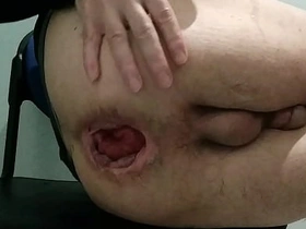 拍完300部肛交片後曬臀 還被巨物狠狠插入 japan gay porn boyfriendtv