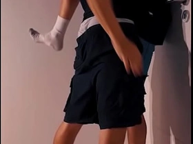 跟踪我的变态在公寓门口无套干我 chinese gay porn stars